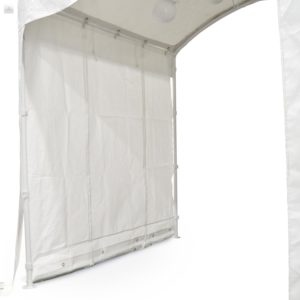 Zipped side door